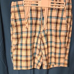 Aeropostale Men's Plaid Shorts in Blue and Cream